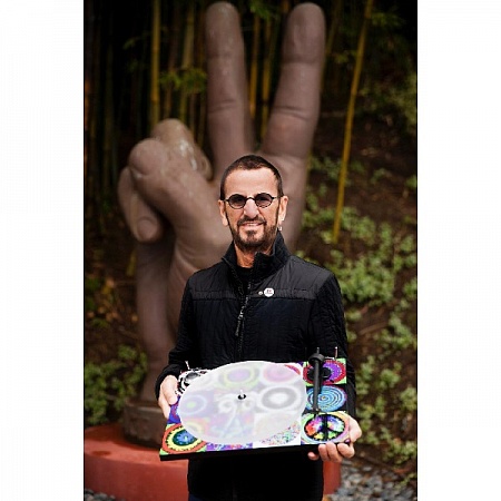    Pro-Ject Essential III Ringo Starr - Peace & Love         