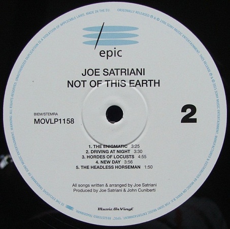 картинка Пластинка виниловая Joe Satriani - Not Of This Earth (LP) магазин являющийся официальным дистрибьютором в России